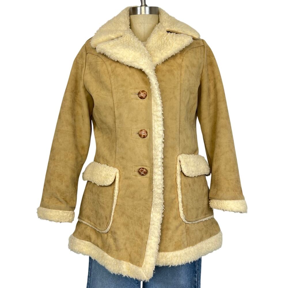 Vintage Women's 70's Wiman Vinyl Suede Button Front Sherpa Coat (Sz M)